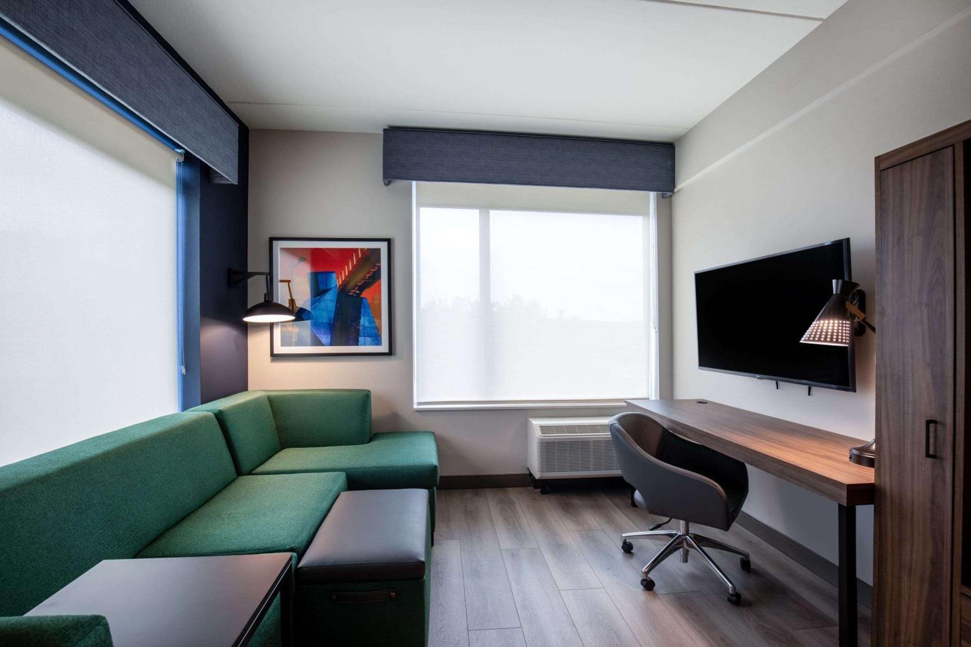 Hotel La Quinta & By Wyndham Downtown/south *